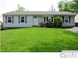 8 Princeton Rd, Parlin, NJ 08859
