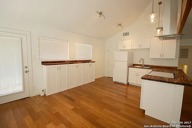101 Aribe Dr — Photo 17
