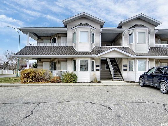 2nd image of 3285 E Woodhams Dr