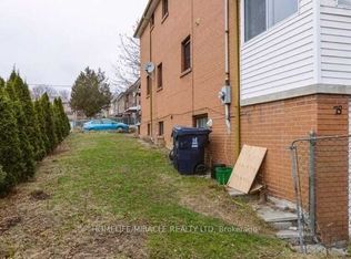 78 Walpole Ave E, Toronto, ON M4L2J1