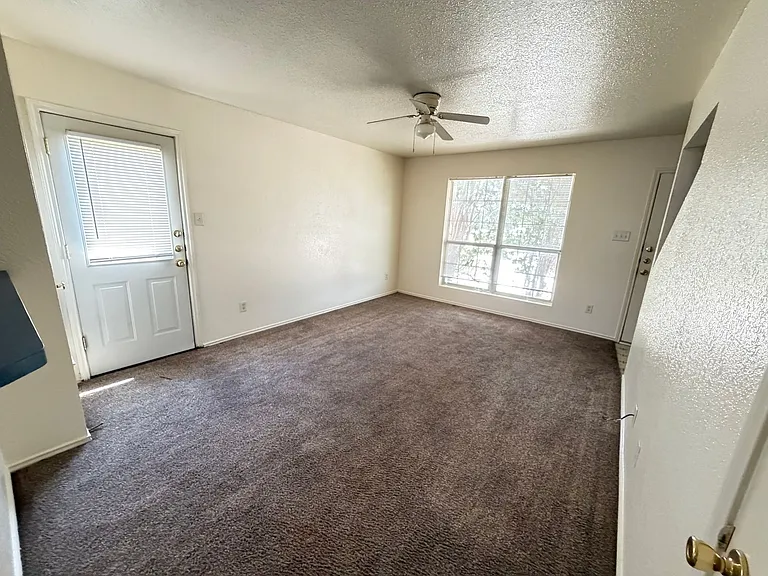 4302 Alan Kent Dr — Photo 17