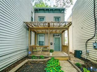 1410 W Clay St, Richmond, VA 23220