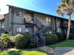 172 Lanai Vlg, Diamondhead, MS 39525