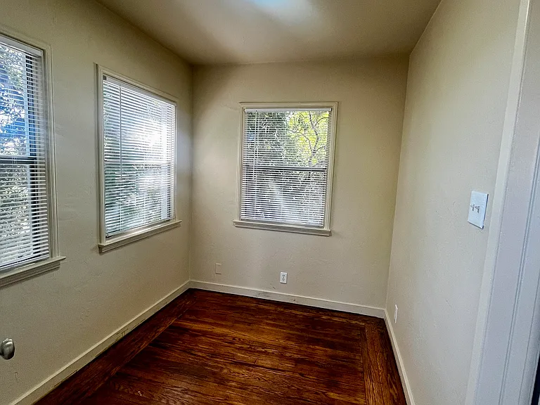 11 B St #15 — Photo 10