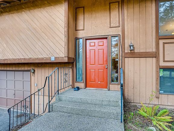 3rd image of 5125 162nd Street Ct E