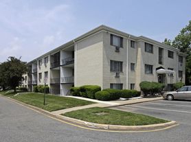 Baldwin Manor