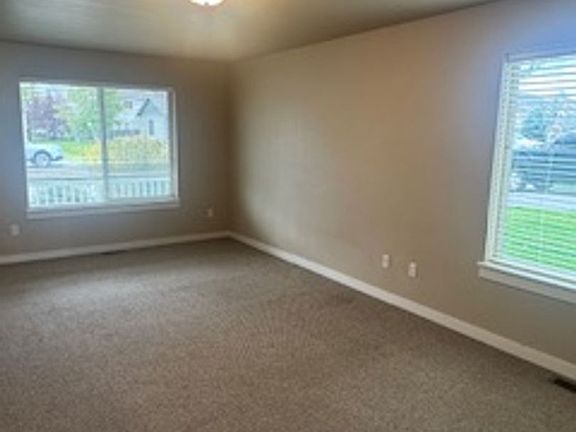 4th image of 152 Covey Ct Unit D