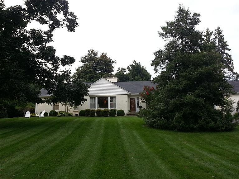 415 Parkview Dr, Danville, KY 40422 Zillow