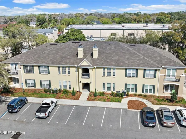 37 JARDIN DE MER Place #37, Jacksonville Beach, FL 32250