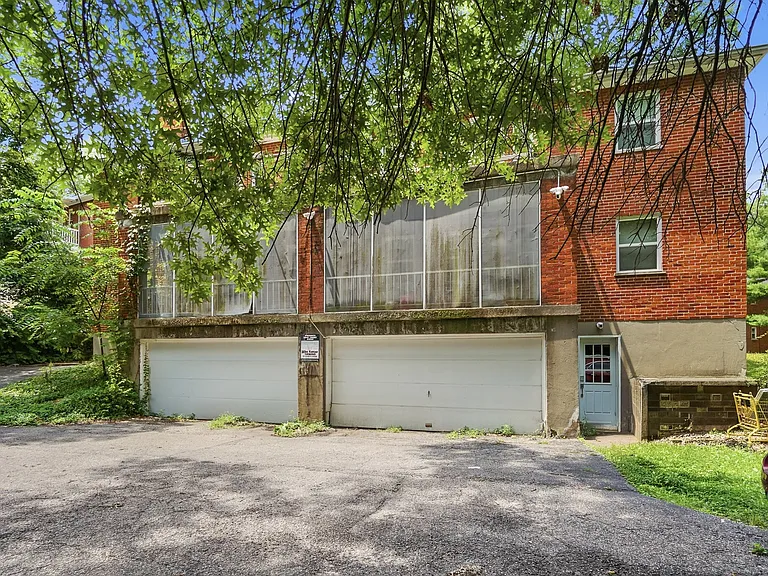 3524 Hazelwood Ave #1 — Photo 37