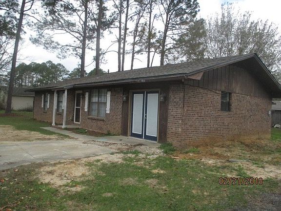 4th image of 20496 NE Bridges Ave