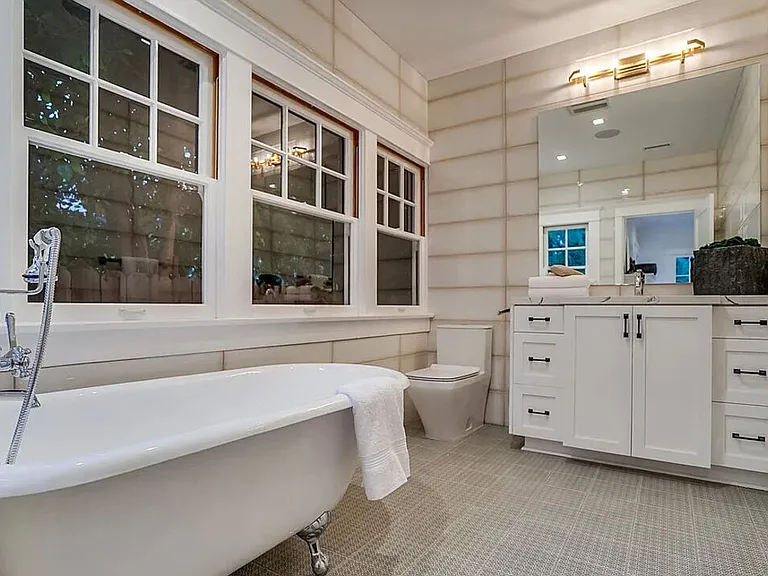 1524 N Sierra Bonita Ave — Photo 10