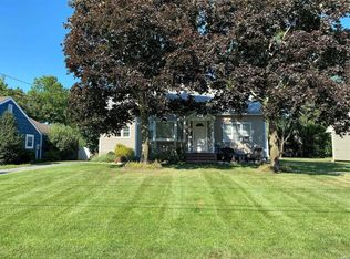 280 Newton Ave, Riverhead, NY 11901