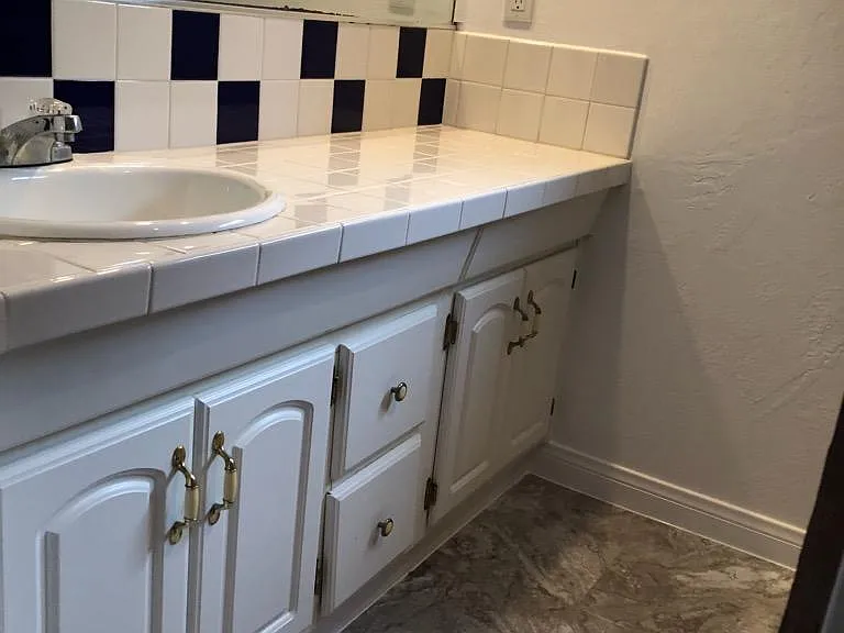 296 Aster St #1/2-A — Photo 10