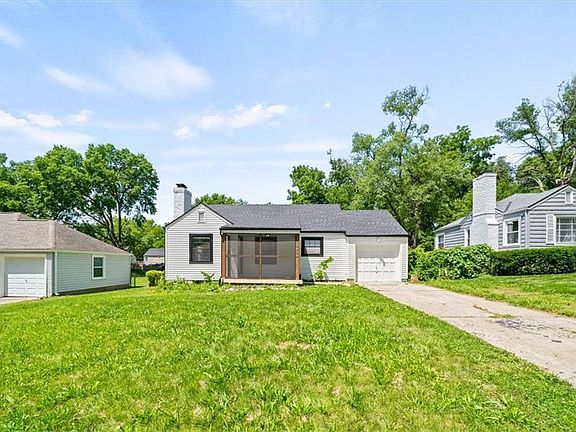2nd image of 8834 Maiden Ln