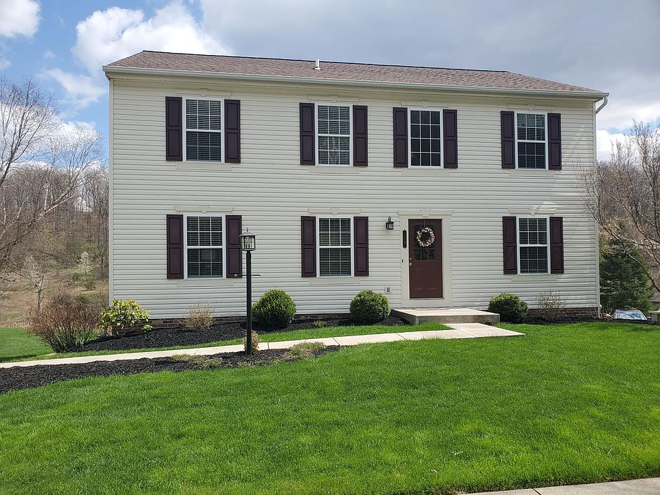 1st image of 104 Windsor Ct