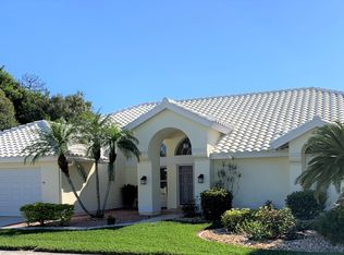 5049 Southern Pine Cir, Venice, FL 34293