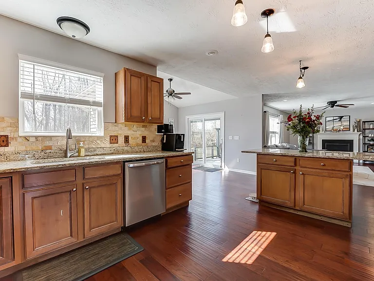 6700 Bartlett Ct — Photo 20
