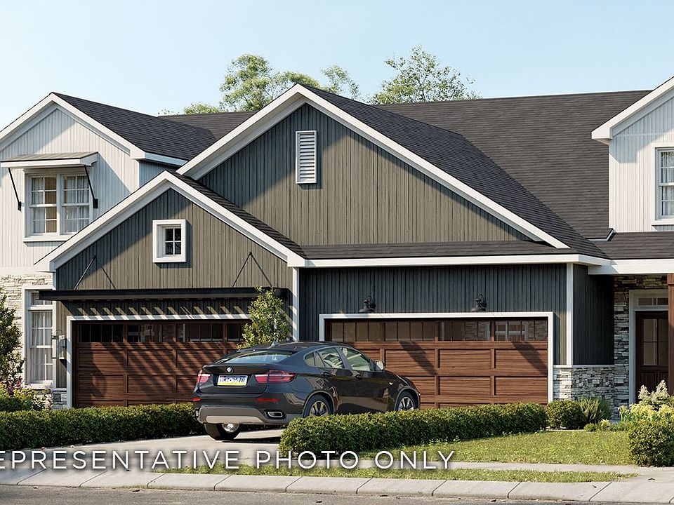 1st image of 756 Aurora Dr