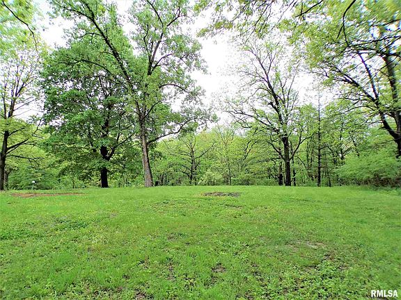 3rd image of 1142 Windcrest Acres