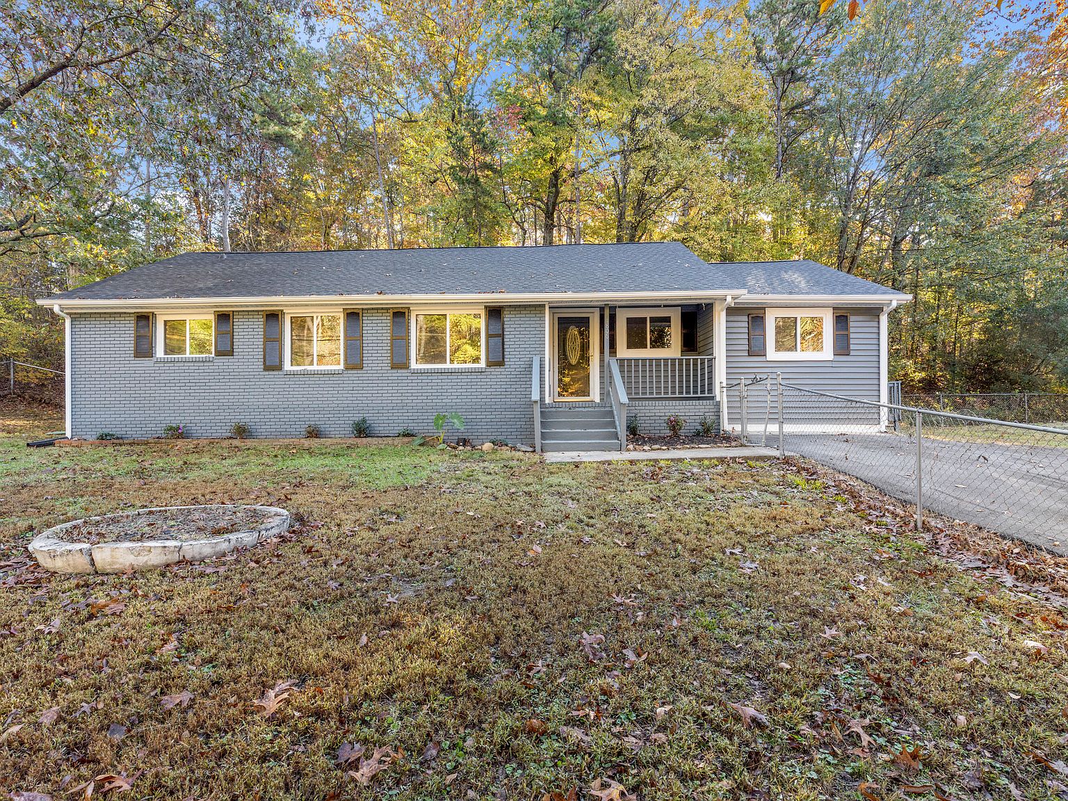 1806 Dallas Lake Rd, Soddy Daisy, TN 37379 [Price Cut $6,000] | Zillow