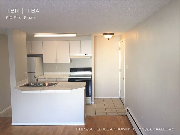 2nd image of 1148 N Washington St APT 3