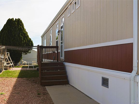 2nd image of 304 Barnard Court