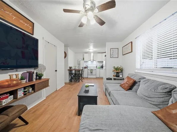 1525 Des Moines Ave, Portsmouth, VA 23704