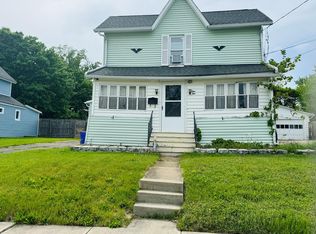 110 S East St, Sayre, PA 18840