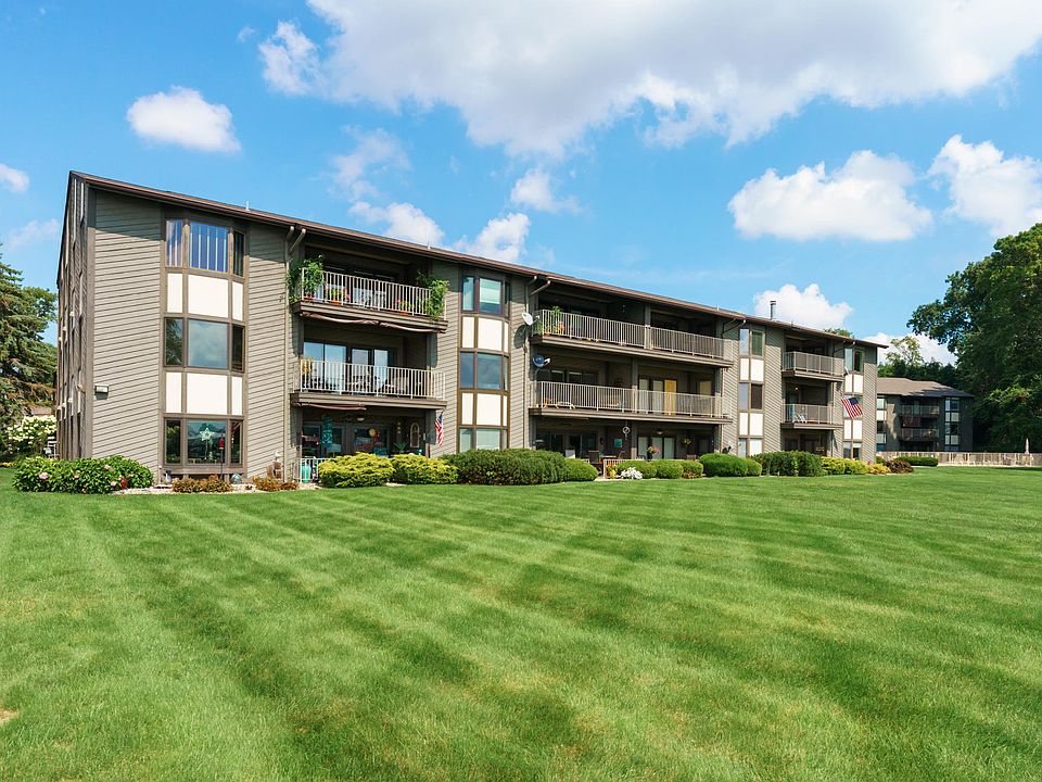 1st image of 3 Hiawatha Cove Trl APT 7