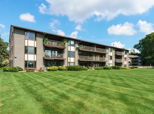 3 Hiawatha Cove Trl APT 7, Battle Creek, MI