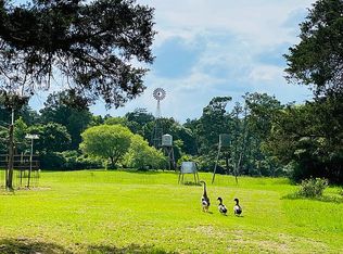 1058 Frelsburg Rd, Alleyton, TX 78935