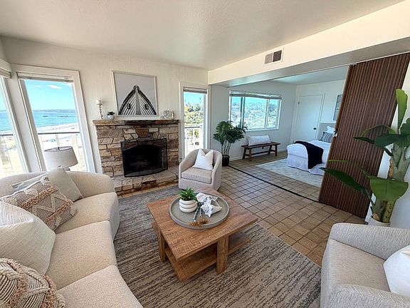 4th image of 102 Rio Del Mar Blvd