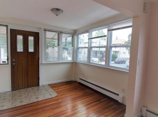 18 Smith St #18, Medford, MA 02155