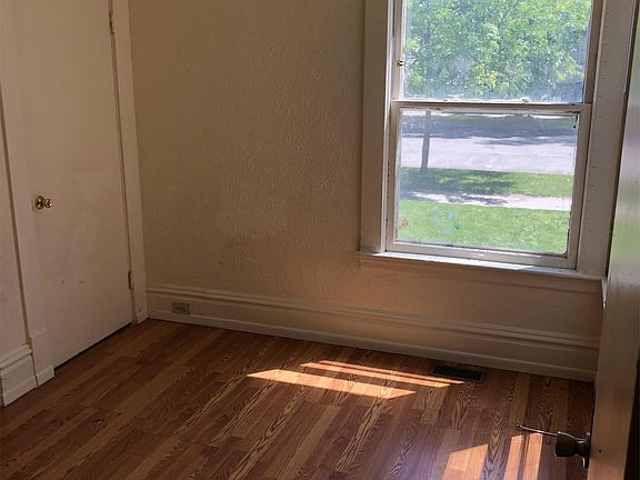Bedroom #1