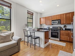 32 Yarmouth St #2, Boston, MA 02116