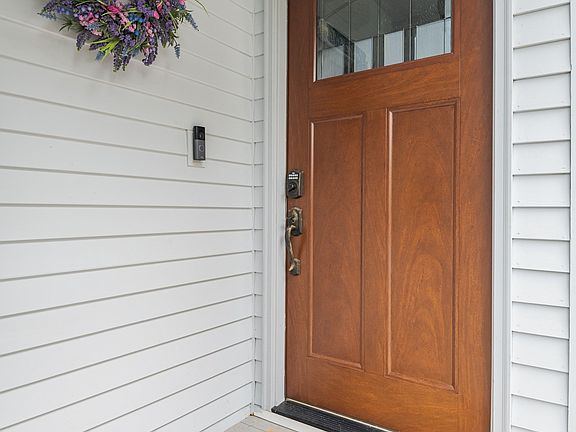 4th image of 48 County St