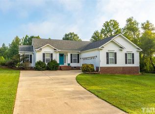 120 Mels Meadows Dr, Fuquay Varina, NC 27526