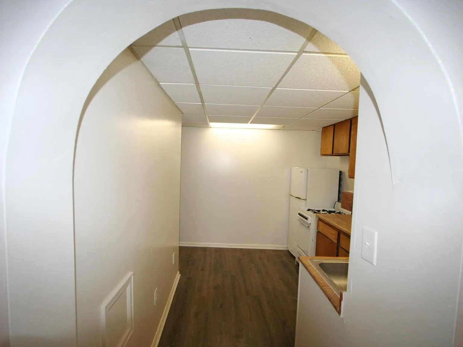 1 bed, 600 sqft, $1,095 — Photo 4