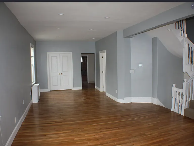 8 Wesley St #2 — Photo 1