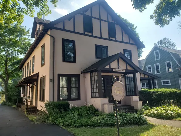 134 E 1st St, Corning, NY 14830