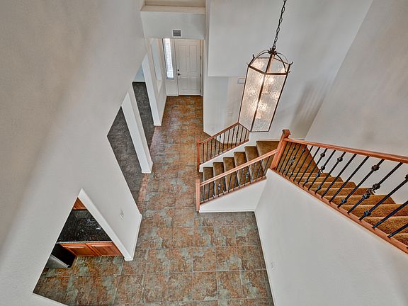 4th image of 17783 W Ivy Ln