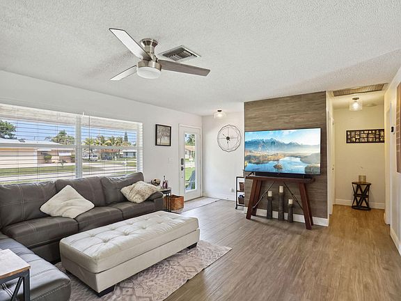 5th image of 3466 Gondolier Way