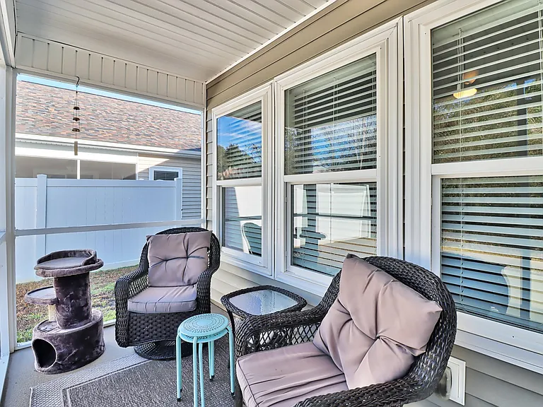 853 Bonita Loop — Photo 28