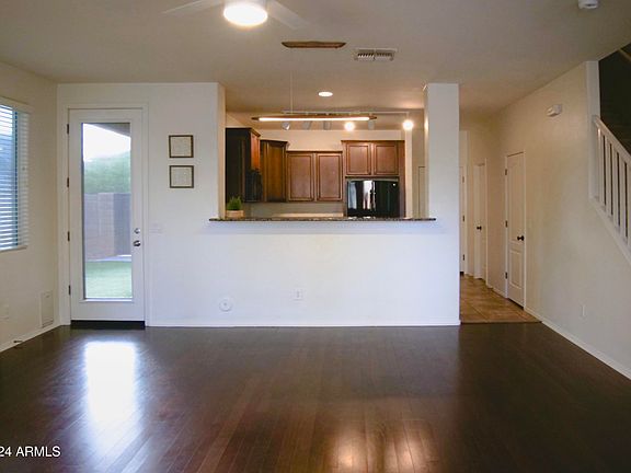 4th image of 2188 S Heron Ln