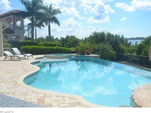 2nd image of 6116 Tarpon Estates Blvd