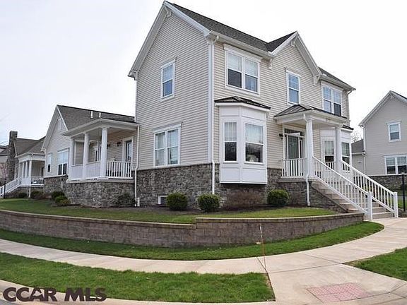 2nd image of 1777 Woodledge Dr
