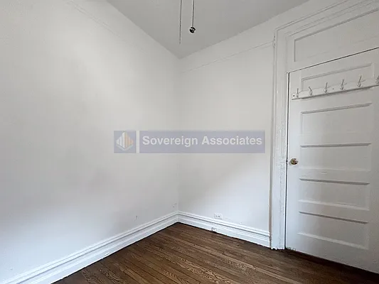 Rented by Sovereign Associates | media 16