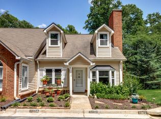 1058 Sasha Ln, Roswell, GA 30075