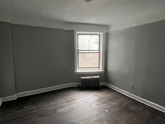 5th image of 594 Union Ave APT 5H